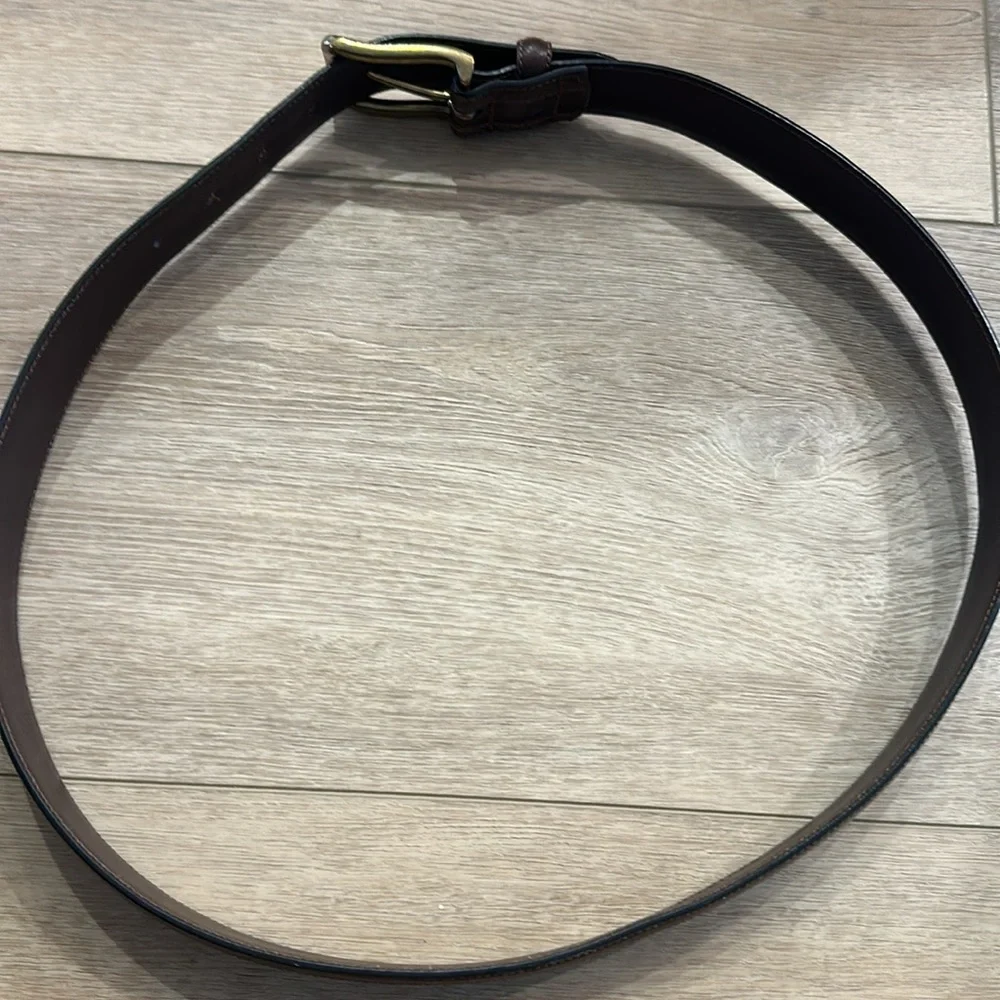 Tommy Hilfiger brown leather belt